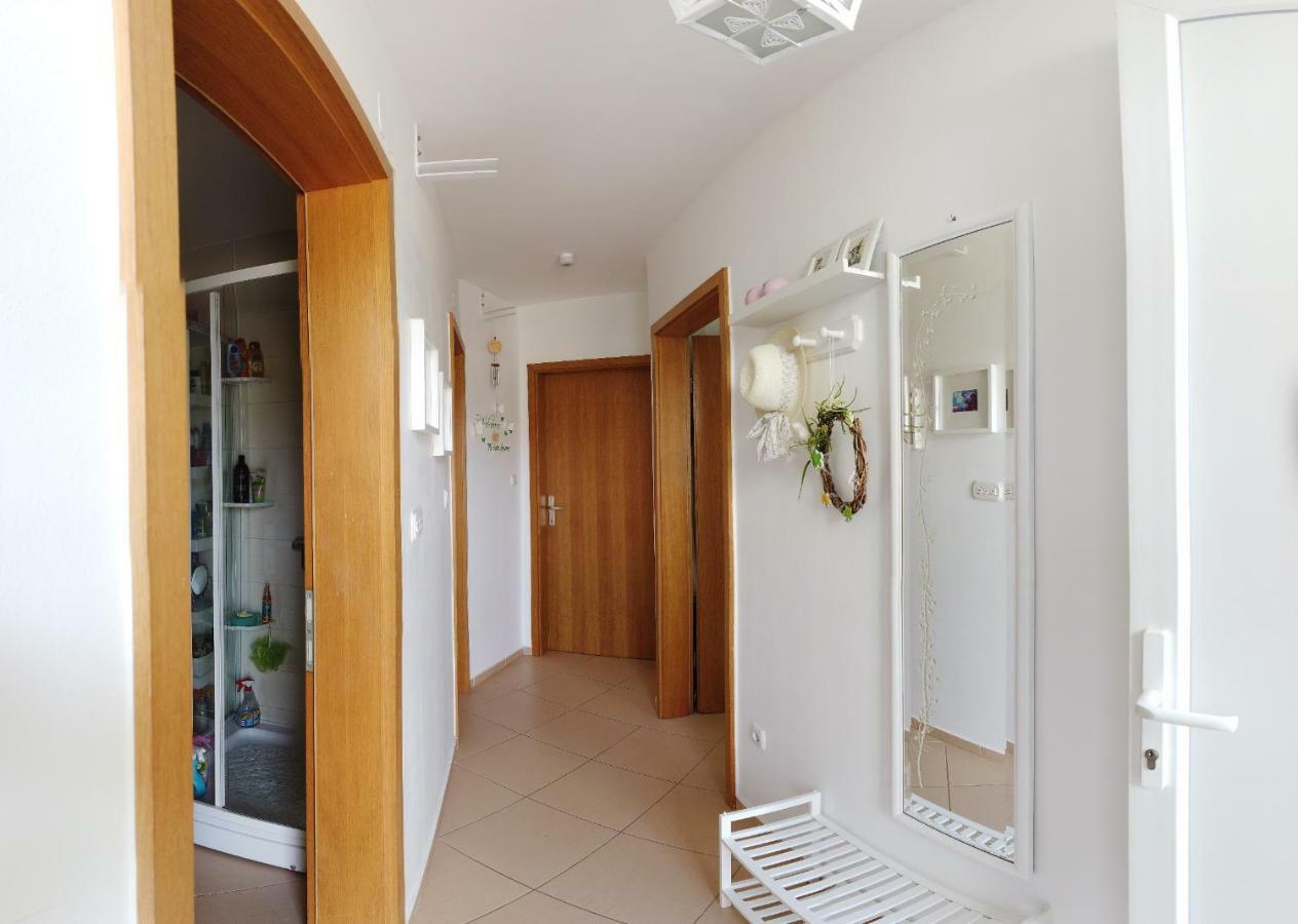 Apartment - Ivo Čižići Dış mekan fotoğraf